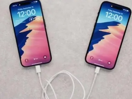 青阳苹果15维修店分享iPhone15可以给安卓充电吗 